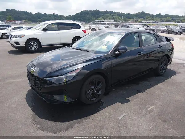 5NPLM4AG7PH103465 2023 HYUNDAI ELANTRA - Image 2
