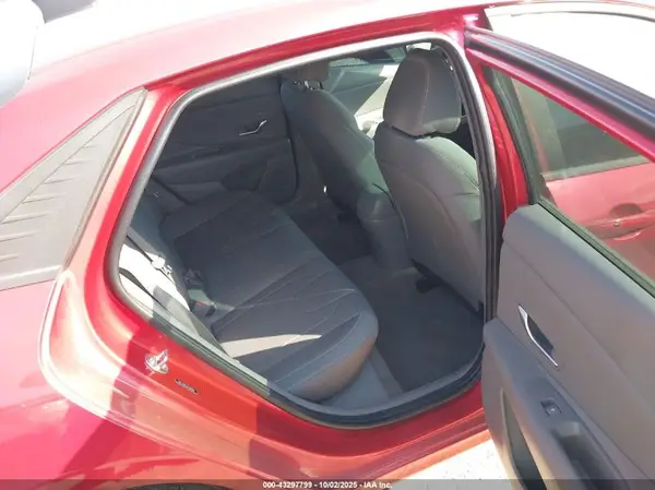5NPLM4AG7PH105040 2023 HYUNDAI ELANTRA - Image 8