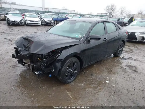 5NPLM4AG7PH105667 2023 HYUNDAI ELANTRA - Image 2
