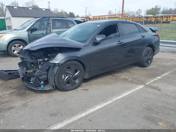 5NPLM4AG7PH112005 2023 HYUNDAI ELANTRA - Image 2