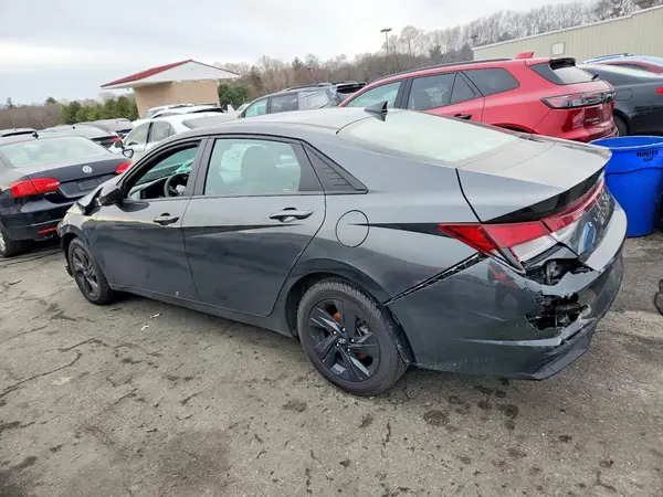 5NPLM4AG7PH112246 2023 HYUNDAI ELANTRA - Image 2