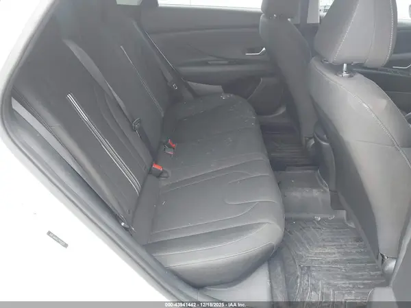 5NPLM4AG7PH112537 2023 HYUNDAI ELANTRA - Image 8