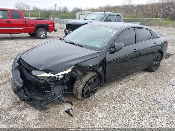 5NPLM4AG7PH117379 2023 HYUNDAI ELANTRA - Image 2