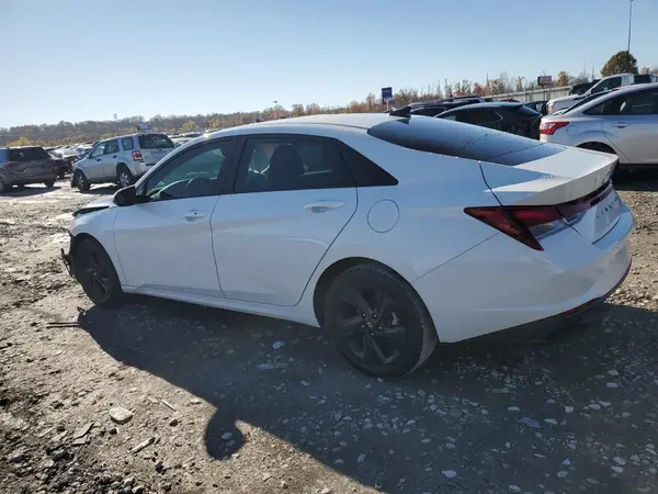 5NPLM4AG8MH007260 2021 HYUNDAI ELANTRA - Image 2