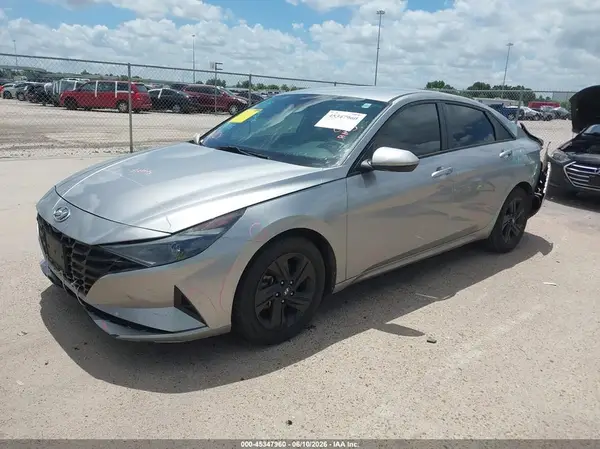 5NPLM4AG8MH009428 2021 HYUNDAI ELANTRA - Image 2