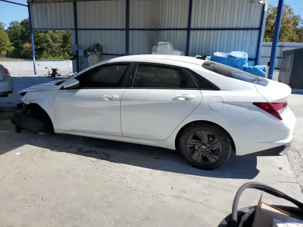 5NPLM4AG8MH009462 2021 HYUNDAI ELANTRA - Image 2