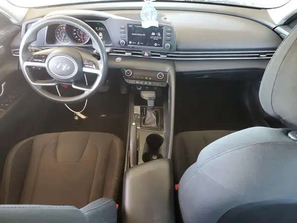 5NPLM4AG8MH010269 2021 HYUNDAI ELANTRA - Image 8