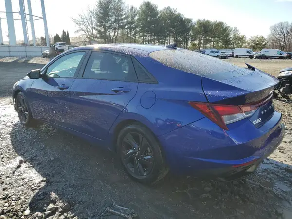 5NPLM4AG8MH010787 2021 HYUNDAI ELANTRA - Image 2