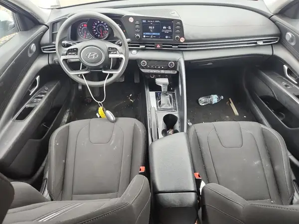 5NPLM4AG8MH010868 2021 HYUNDAI ELANTRA - Image 8