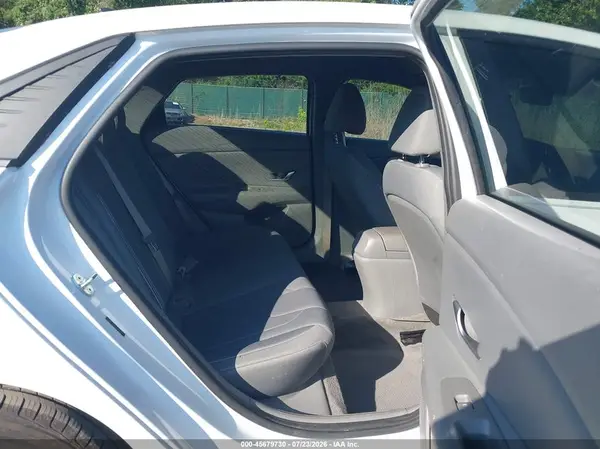 5NPLM4AG8MH011227 2021 HYUNDAI ELANTRA - Image 8
