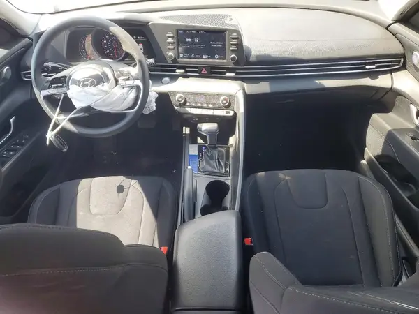 5NPLM4AG8MH011843 2021 HYUNDAI ELANTRA - Image 8