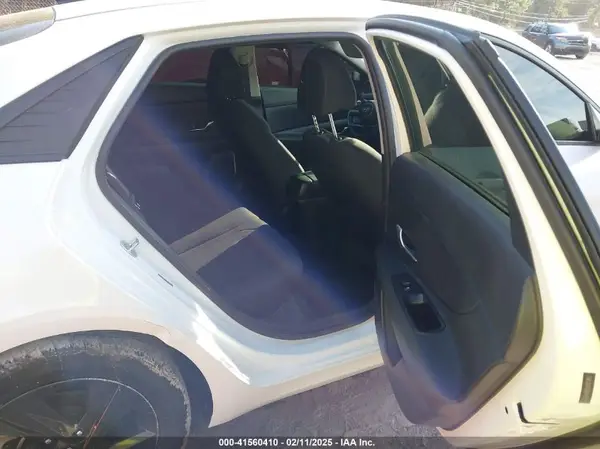 5NPLM4AG8MH013995 2021 HYUNDAI ELANTRA - Image 8