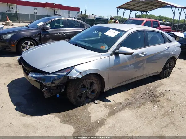 5NPLM4AG8MH017674 2021 HYUNDAI ELANTRA - Image 2