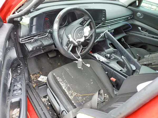5NPLM4AG8MH017979 2021 HYUNDAI ELANTRA - Image 8