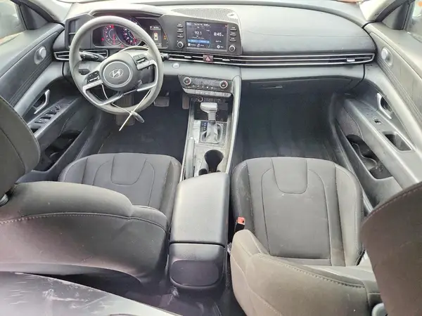 5NPLM4AG8MH018615 2021 HYUNDAI ELANTRA - Image 8