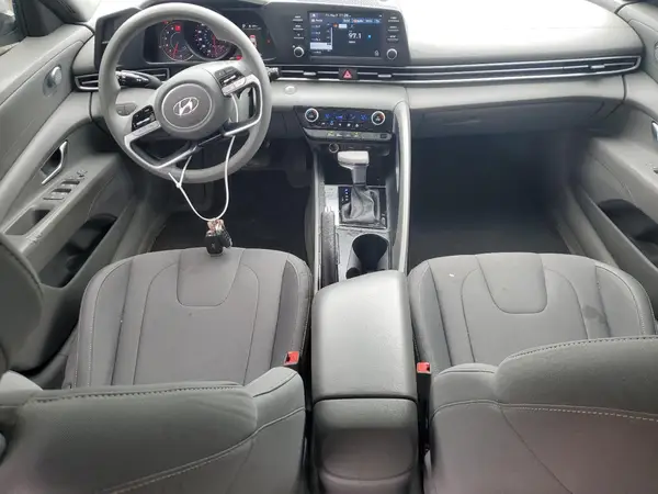 5NPLM4AG8MH020865 2021 HYUNDAI ELANTRA - Image 8