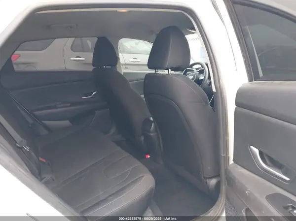 5NPLM4AG8MH022731 2021 HYUNDAI ELANTRA - Image 8