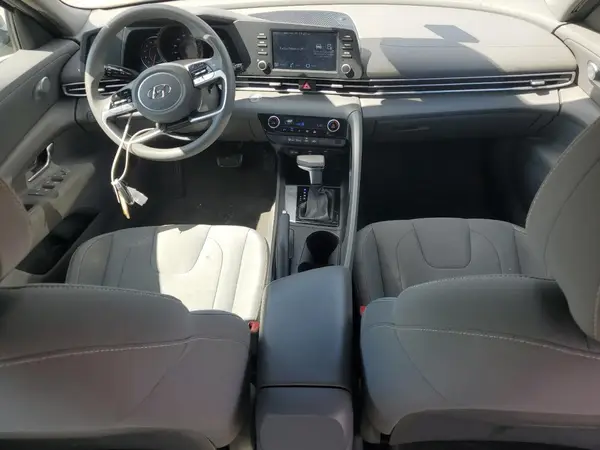 5NPLM4AG8MH024253 2021 HYUNDAI ELANTRA - Image 8