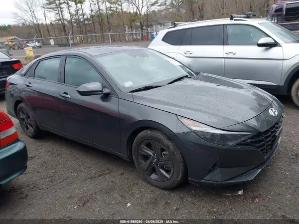 5NPLM4AG8MH026696 2021 HYUNDAI ELANTRA - Image 1
