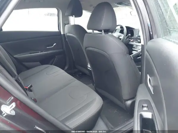 5NPLM4AG8MH026696 2021 HYUNDAI ELANTRA - Image 8