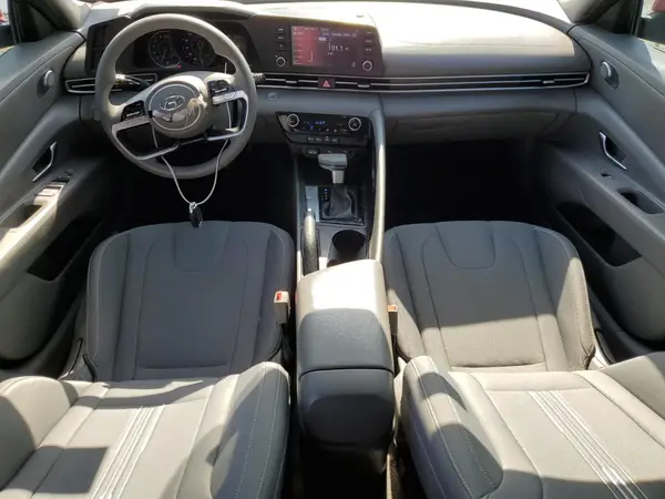 5NPLM4AG8MH028433 2021 HYUNDAI ELANTRA - Image 8
