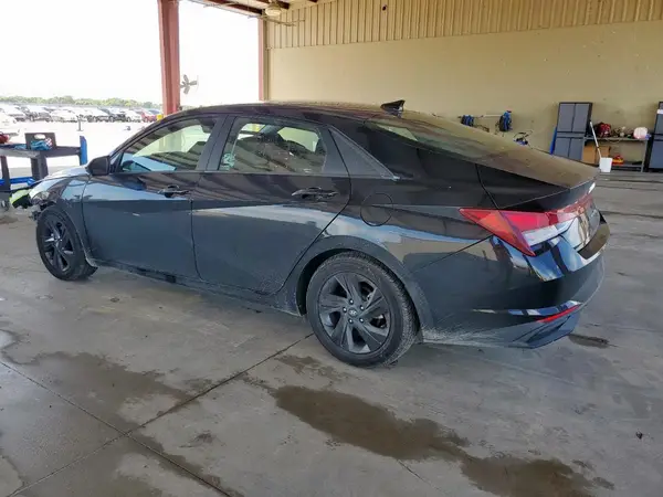 5NPLM4AG8MH032661 2021 HYUNDAI ELANTRA - Image 2