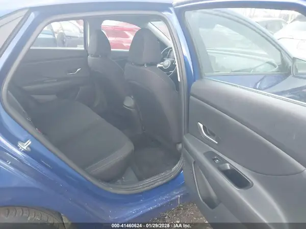 5NPLM4AG8MH032708 2021 HYUNDAI ELANTRA - Image 8