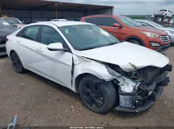 5NPLM4AG8MH033485 2021 HYUNDAI ELANTRA