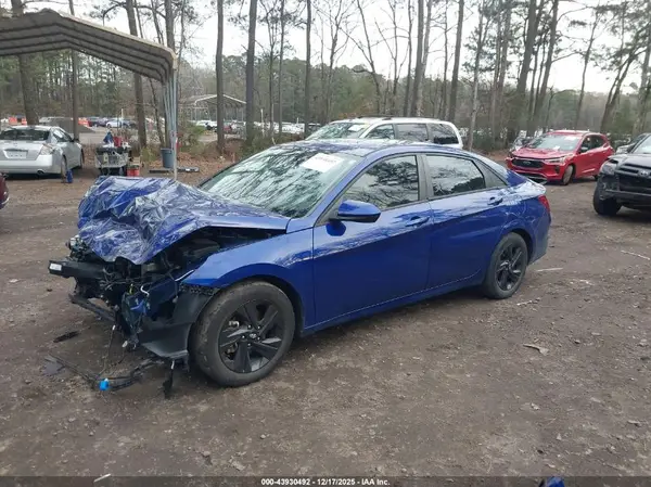 5NPLM4AG8MH034569 2021 HYUNDAI ELANTRA - Image 2