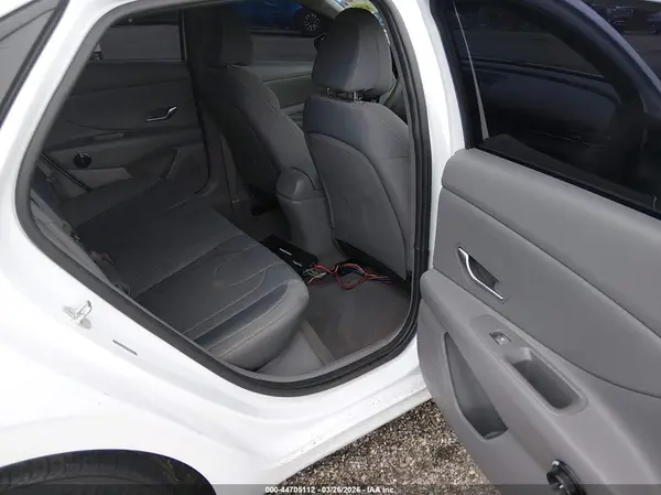 5NPLM4AG8MH034975 2021 HYUNDAI ELANTRA - Image 8