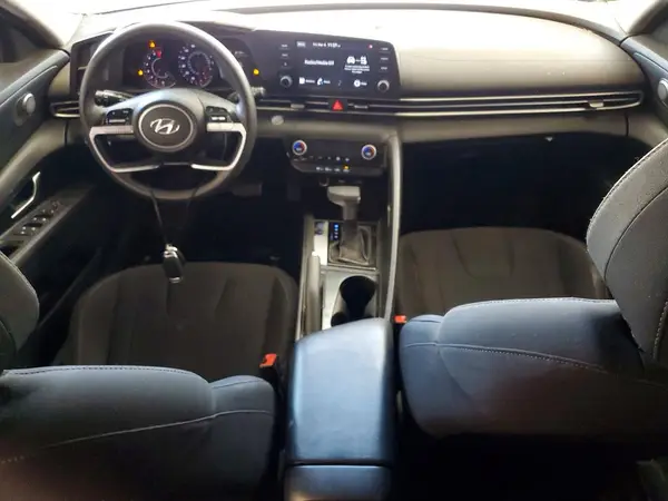 5NPLM4AG8MH040825 2021 HYUNDAI ELANTRA - Image 8