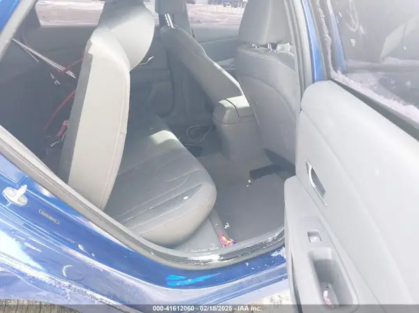 5NPLM4AG8MH043725 2021 HYUNDAI ELANTRA - Image 8
