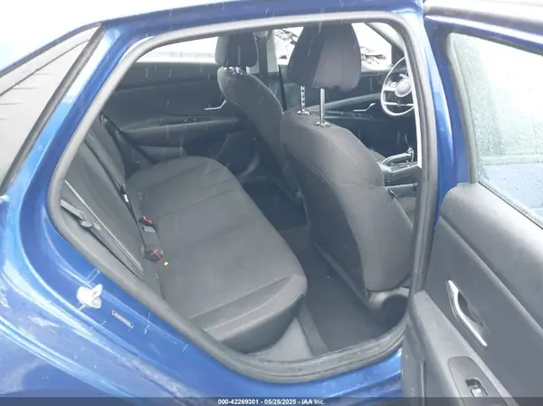 5NPLM4AG8MH046303 2021 HYUNDAI ELANTRA - Image 8