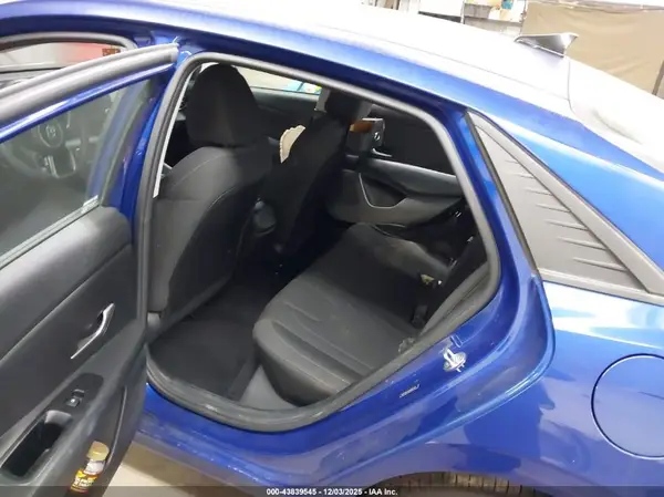 5NPLM4AG8MH052702 2021 HYUNDAI ELANTRA - Image 8