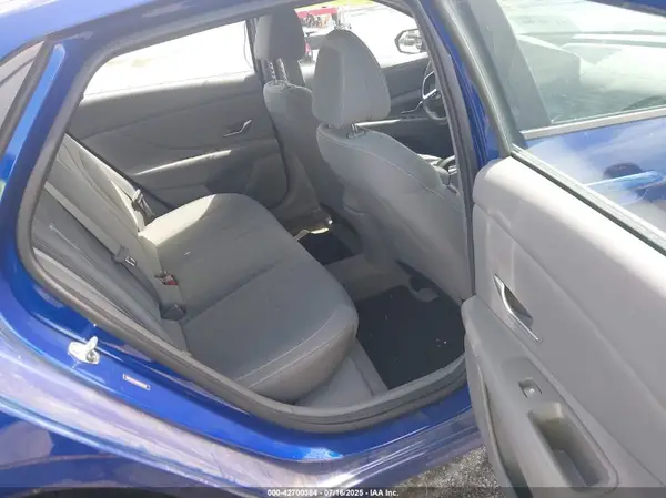 5NPLM4AG8NH058548 2022 HYUNDAI ELANTRA - Image 8