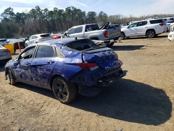5NPLM4AG8NH060798 2022 HYUNDAI ELANTRA - Image 2