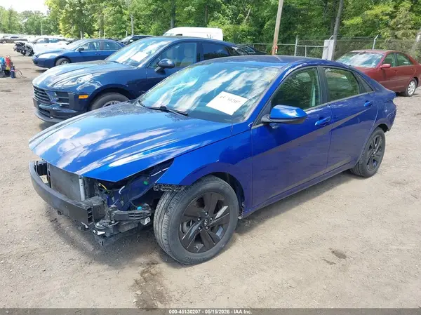 5NPLM4AG8NH064530 2022 HYUNDAI ELANTRA - Image 2