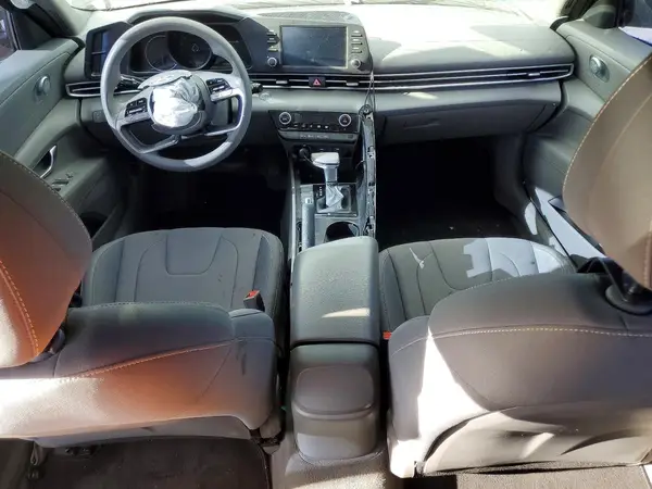 5NPLM4AG8NH066231 2022 HYUNDAI ELANTRA - Image 8