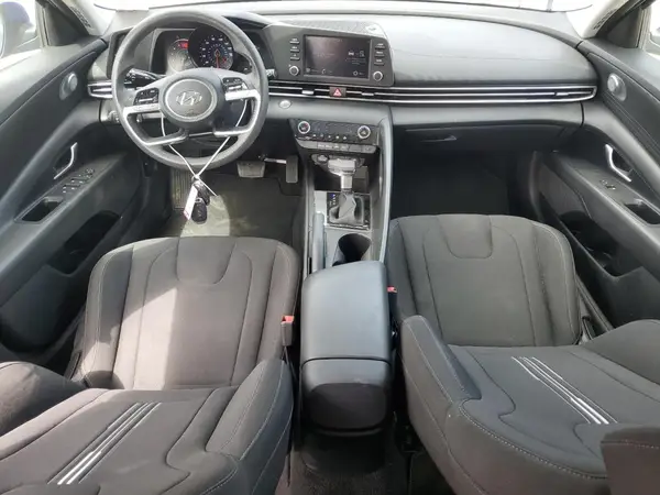 5NPLM4AG8NH066505 2022 HYUNDAI ELANTRA - Image 8