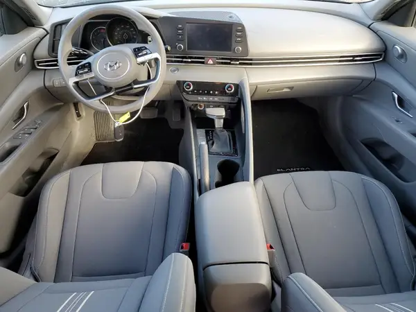 5NPLM4AG8NH066519 2022 HYUNDAI ELANTRA - Image 8
