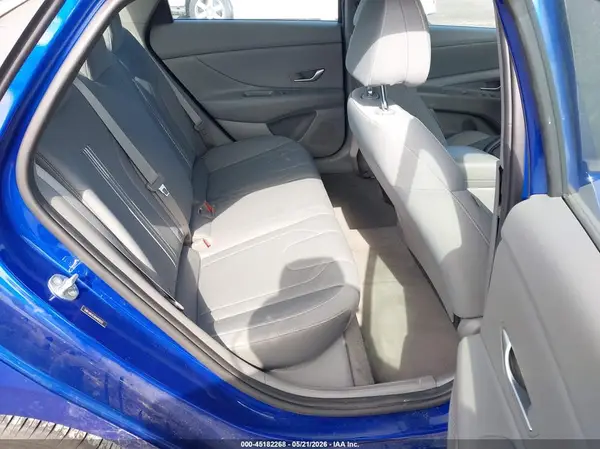 5NPLM4AG8NH070232 2022 HYUNDAI ELANTRA - Image 8