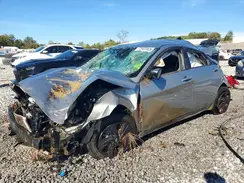 5NPLM4AG8NH070800 2022 HYUNDAI ELANTRA