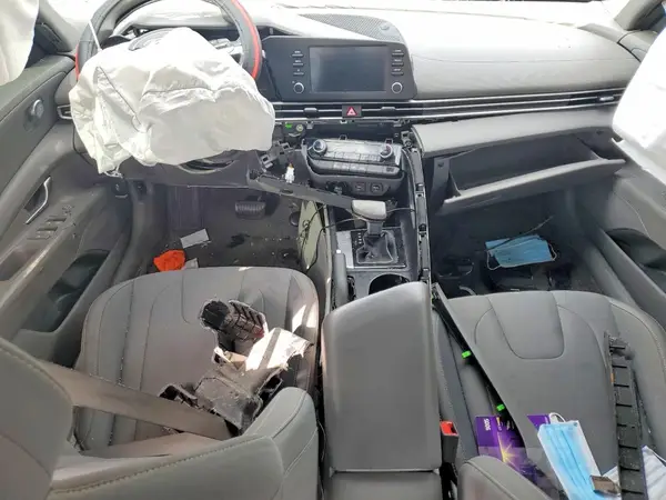 5NPLM4AG8NH074216 2022 HYUNDAI ELANTRA - Image 8