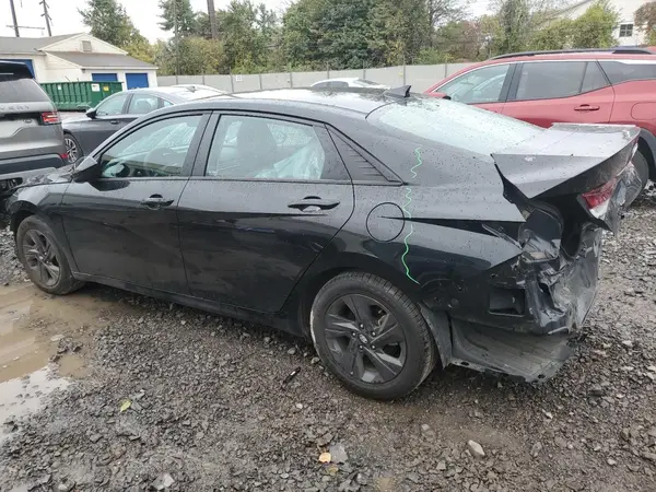 5NPLM4AG8NH074975 2022 HYUNDAI ELANTRA - Image 2
