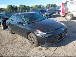5NPLM4AG8NH074992 2022 HYUNDAI ELANTRA