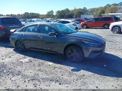 5NPLM4AG8NH076631 2022 HYUNDAI ELANTRA