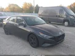5NPLM4AG8NH077441 2022 HYUNDAI ELANTRA