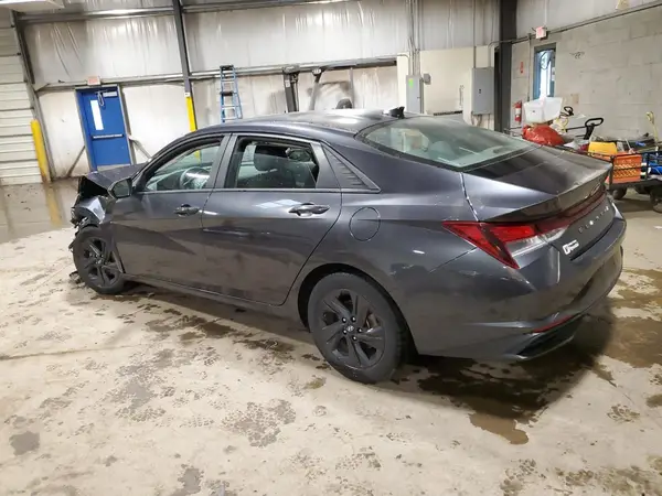5NPLM4AG8NH078606 2022 HYUNDAI ELANTRA - Image 2