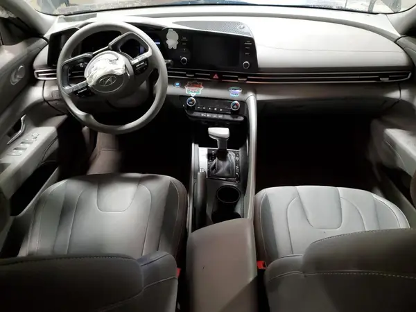 5NPLM4AG8NH078606 2022 HYUNDAI ELANTRA - Image 8