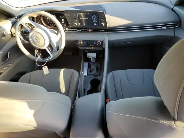 5NPLM4AG8NH078928 2022 HYUNDAI ELANTRA - Image 8